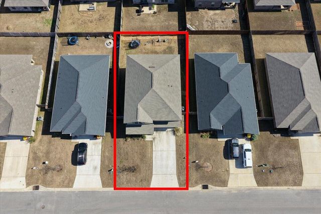 121 Ridgeway Circle, Crestview, FL 32536