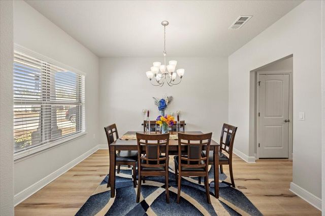 121 Ridgeway Circle, Crestview, FL 32536