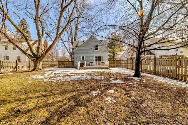 121 Butternut Drive, Dewitt, NY 13214