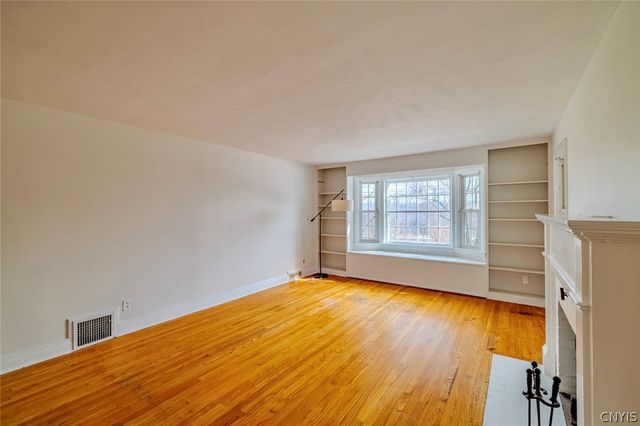 121 Butternut Drive, Dewitt, NY 13214