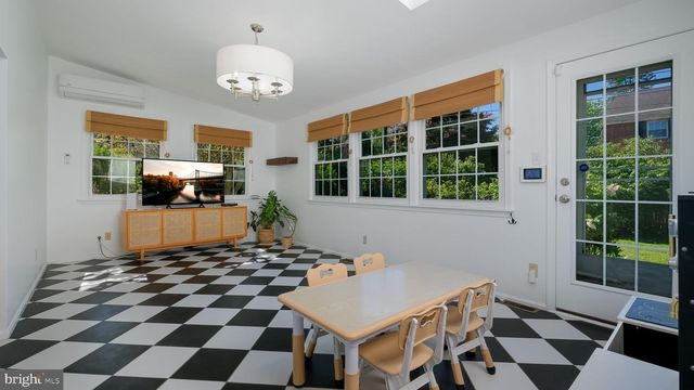 270 SUNNYBROOK RD, Springfield, PA 19064