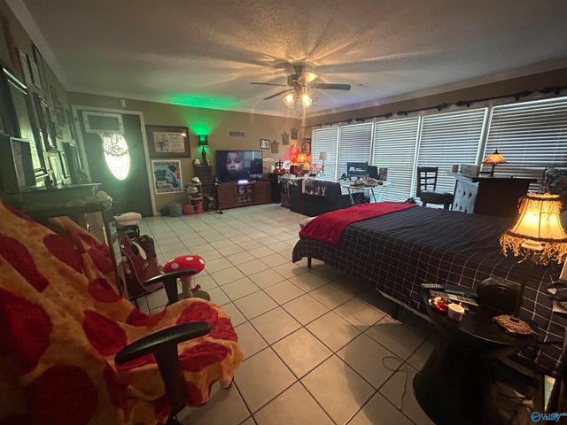 516 Country Club Drive, Gadsden, AL 35901