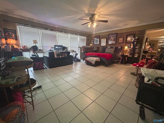 516 Country Club Drive, Gadsden, AL 35901