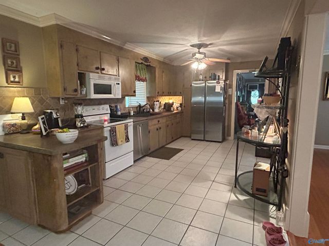 516 Country Club Drive, Gadsden, AL 35901