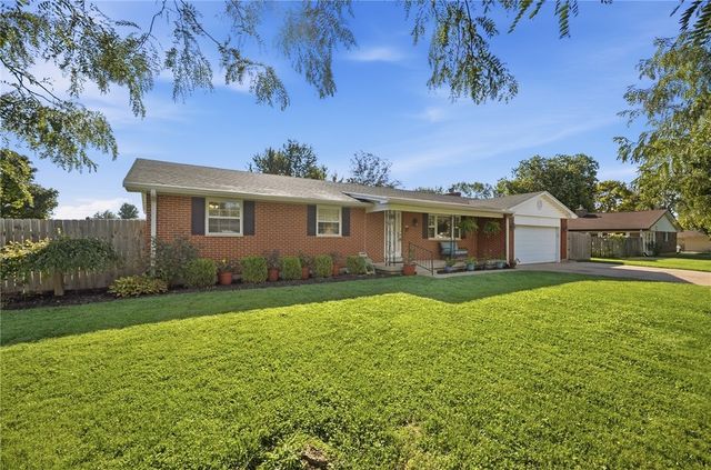 2348 Apricot Drive, Beavercreek, OH 45431