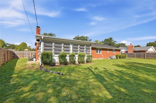 2348 Apricot Drive, Beavercreek, OH 45431
