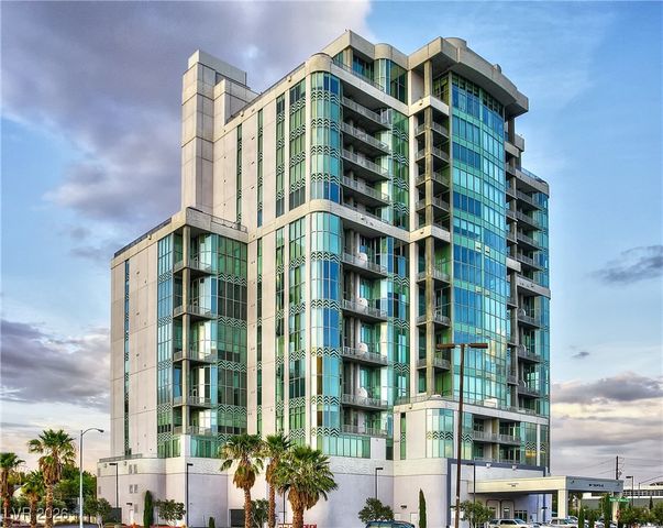 360 East Desert Inn Road 403, Las Vegas, NV 89109