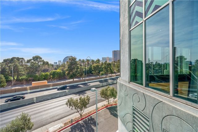 360 East Desert Inn Road 403, Las Vegas, NV 89109