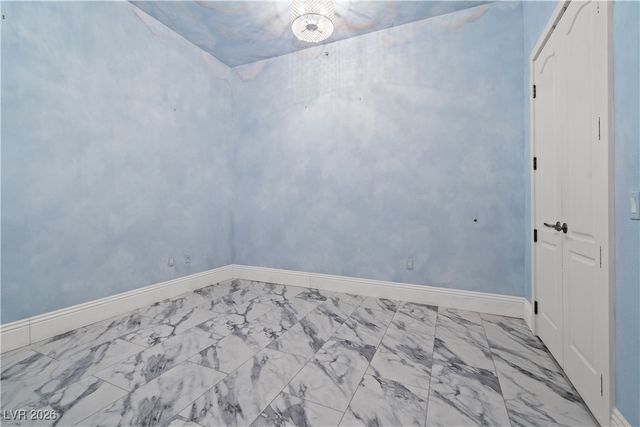 360 East Desert Inn Road 403, Las Vegas, NV 89109