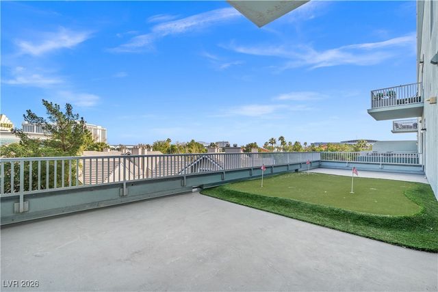 360 East Desert Inn Road 403, Las Vegas, NV 89109