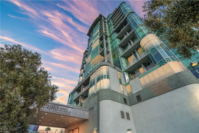 360 East Desert Inn Road 403, Las Vegas, NV 89109