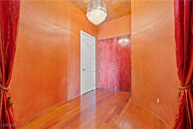 360 East Desert Inn Road 403, Las Vegas, NV 89109