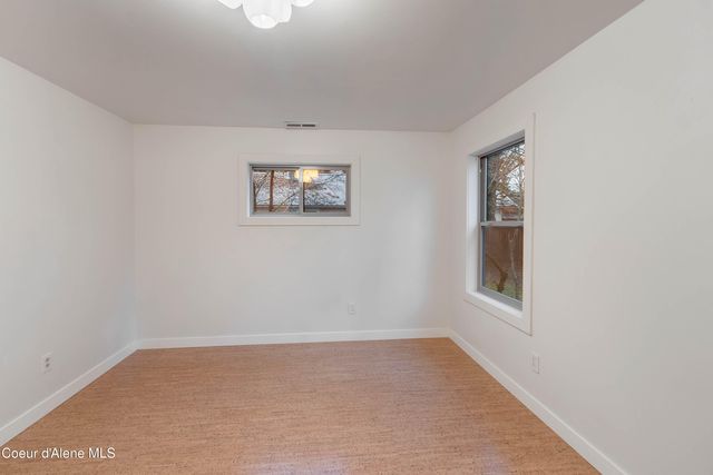 727 N Sixth St, Sandpoint, ID 83864