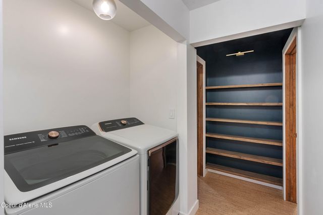 727 N Sixth St, Sandpoint, ID 83864