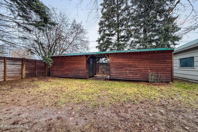 727 N Sixth St, Sandpoint, ID 83864