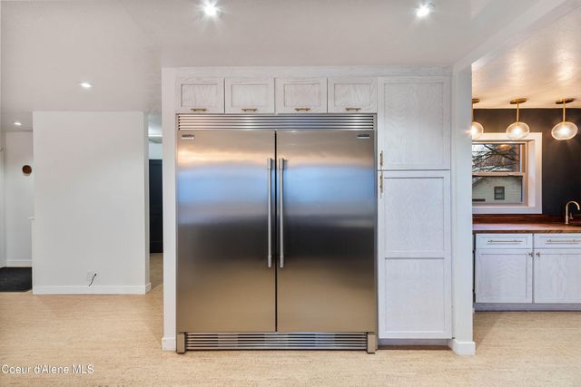 727 N Sixth St, Sandpoint, ID 83864