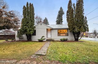 727 N Sixth St, Sandpoint, ID 83864