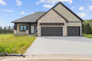 1456 Otter Way, New Richmond, WI 54017