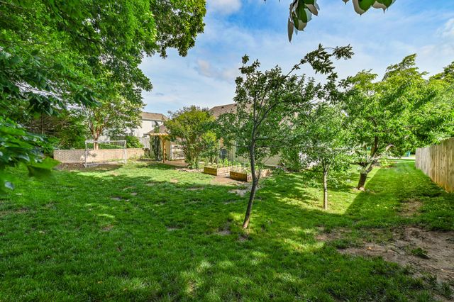 2224 Dewey Dr, Spring Hill, TN 37174