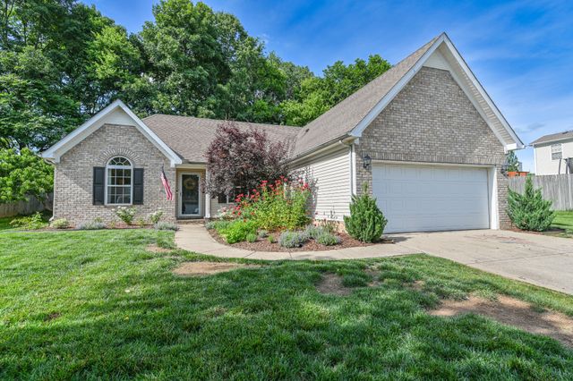2224 Dewey Dr, Spring Hill, TN 37174