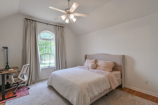 2224 Dewey Dr, Spring Hill, TN 37174
