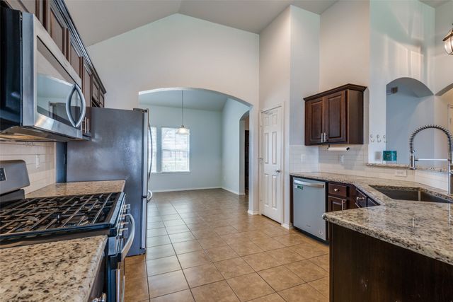 1433 Villa Paloma Boulevard, Little Elm, TX 75068