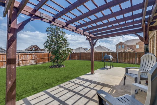 1433 Villa Paloma Boulevard, Little Elm, TX 75068