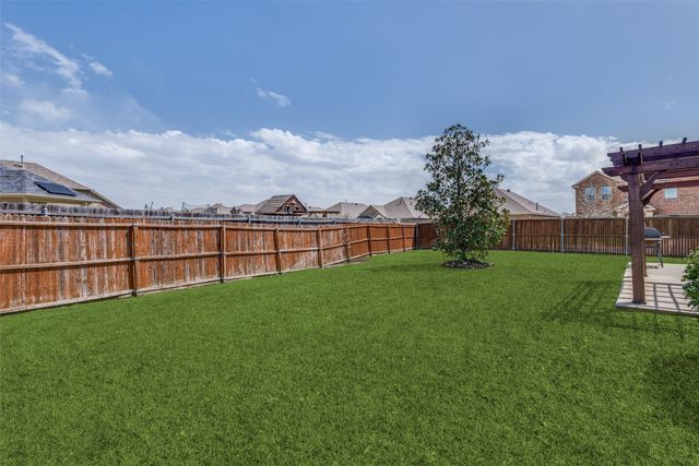 1433 Villa Paloma Boulevard, Little Elm, TX 75068