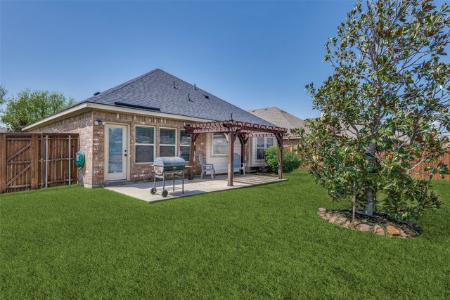 1433 Villa Paloma Boulevard, Little Elm, TX 75068
