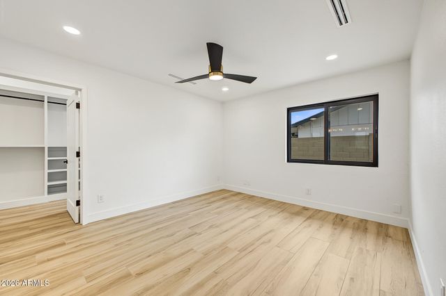 8721 E AMELIA Avenue, Scottsdale, AZ 85251