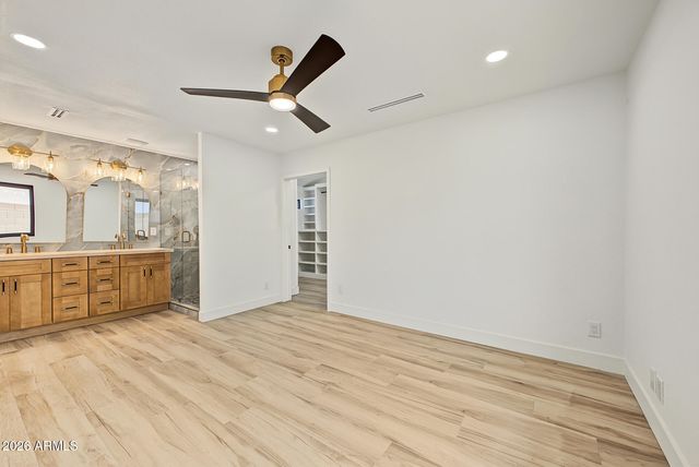 8721 E AMELIA Avenue, Scottsdale, AZ 85251