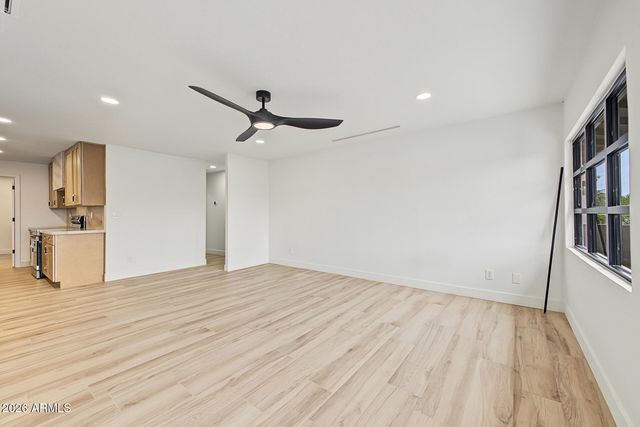 8721 E AMELIA Avenue, Scottsdale, AZ 85251