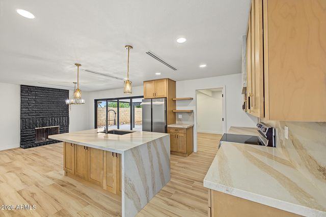 8721 E AMELIA Avenue, Scottsdale, AZ 85251