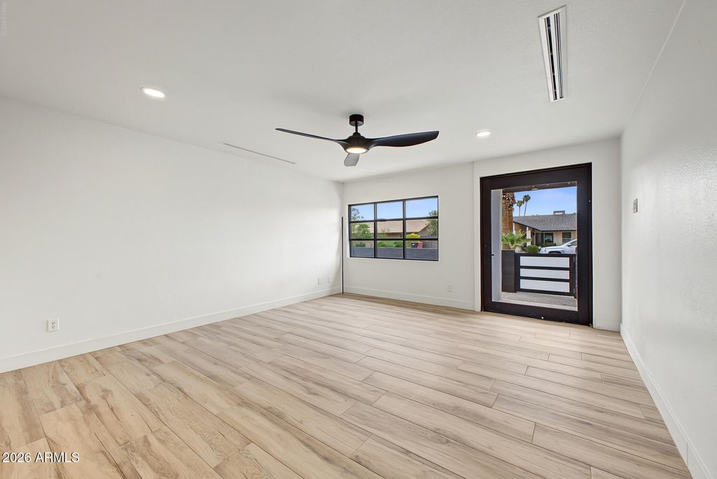 8721 E AMELIA Avenue, Scottsdale, AZ 85251 — photo 3