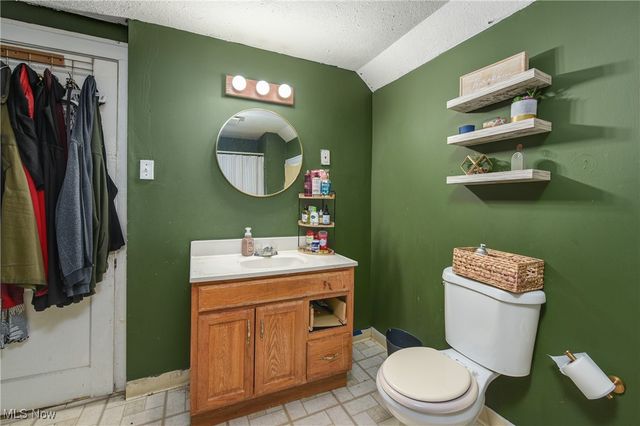 3403 W 94th Street, Cleveland, OH 44102