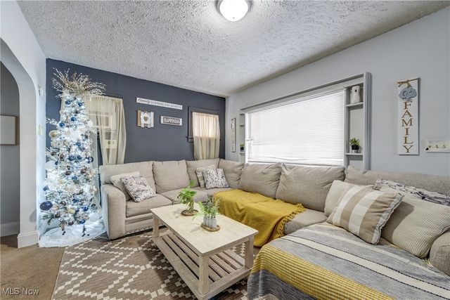 3403 W 94th Street, Cleveland, OH 44102