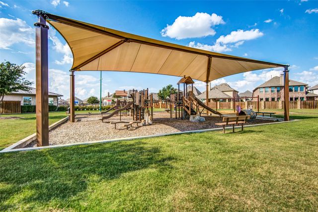 401 Palamedes Street, Lewisville, TX 75056