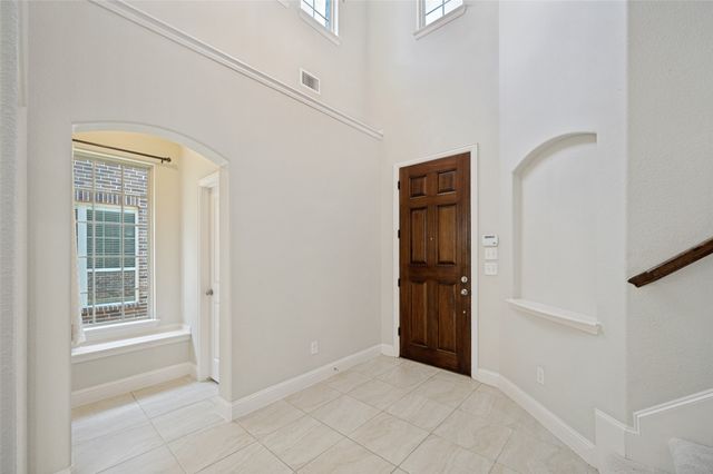 401 Palamedes Street, Lewisville, TX 75056