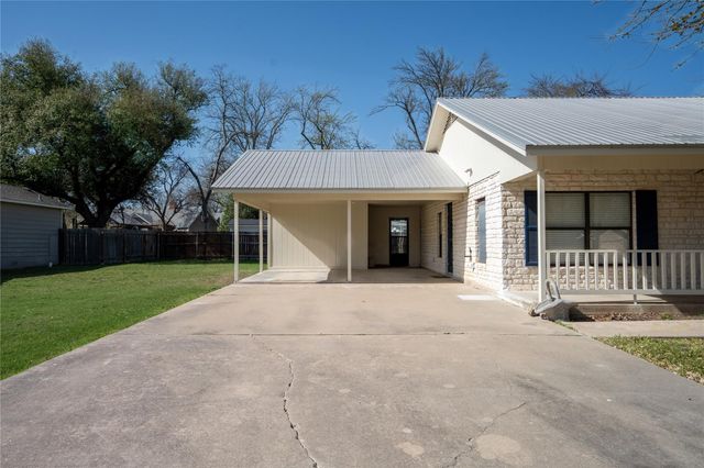 1510 Prather ST, Taylor, TX 76574