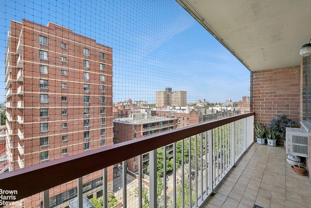 13624 Maple Ave Apt 8C, New York City, NY 11355