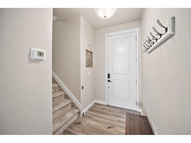 8122 Grey Bark Way, Colorado Springs, CO 80908