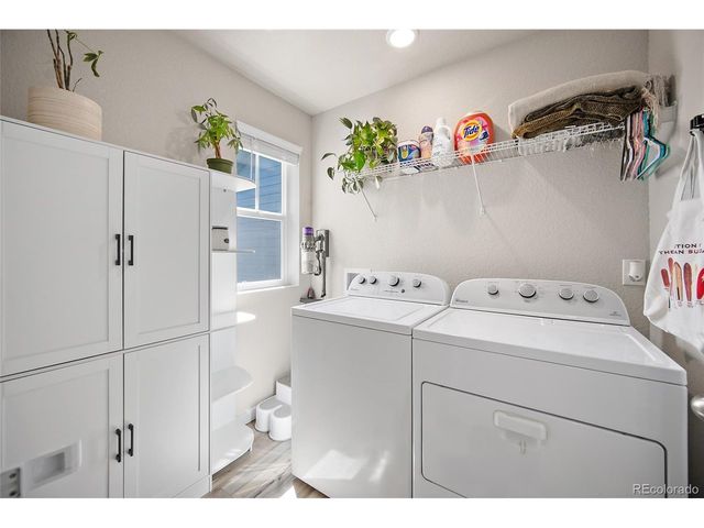 8122 Grey Bark Way, Colorado Springs, CO 80908