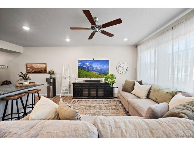 8122 Grey Bark Way, Colorado Springs, CO 80908
