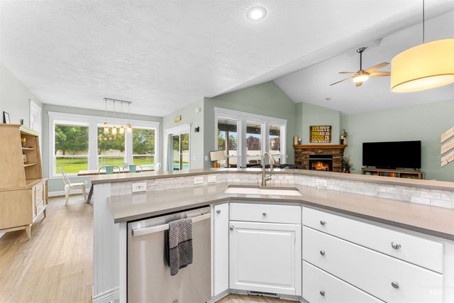 24760 Gray Hawk, Middleton, ID 83644