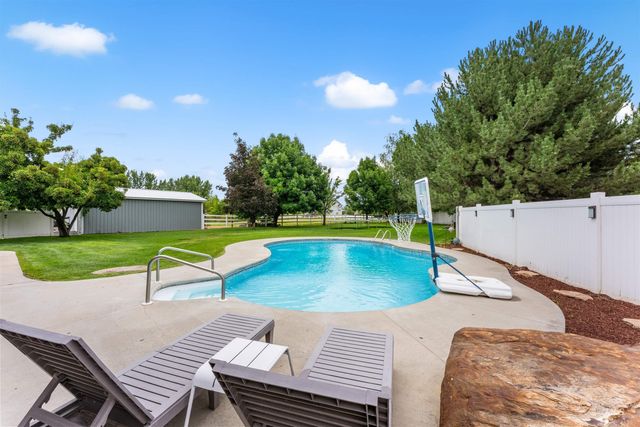24760 Gray Hawk, Middleton, ID 83644
