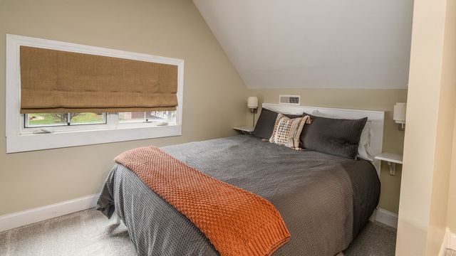 304 N Excalibur Drive, Carterville, IL 62918