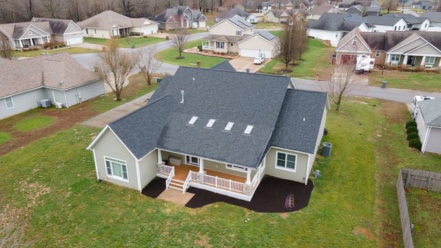 304 N Excalibur Drive, Carterville, IL 62918