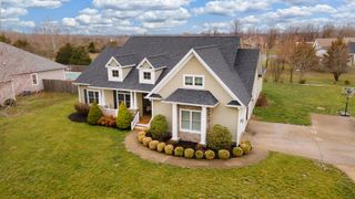 304 N Excalibur Drive, Carterville, IL 62918