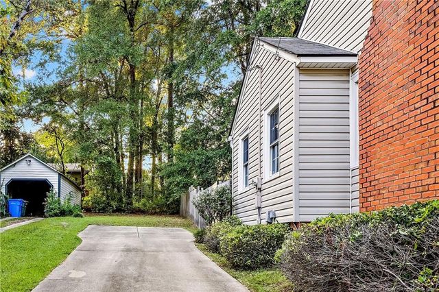 727 Greenland Drive, Fayetteville, NC 28305