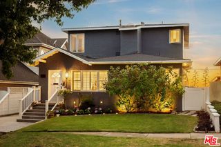 7811 Nardian Way, Los Angeles, CA 90045